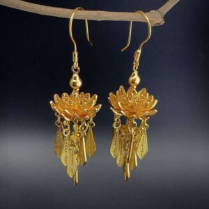 Water Lilly Earring