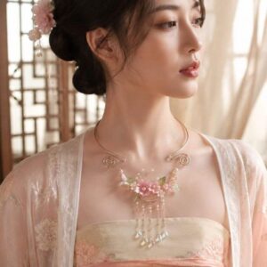 Oriental Vintage Necklace
